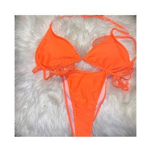 Neon Orange 🍊 Bikini!